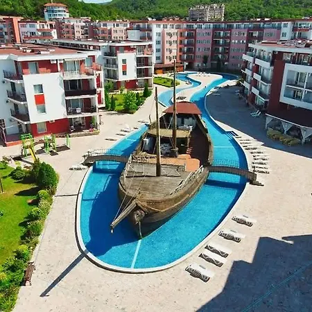 Privilege Apartment, Elenite 公寓 *